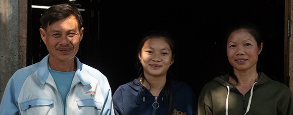 parrainage fille international laos soutien education